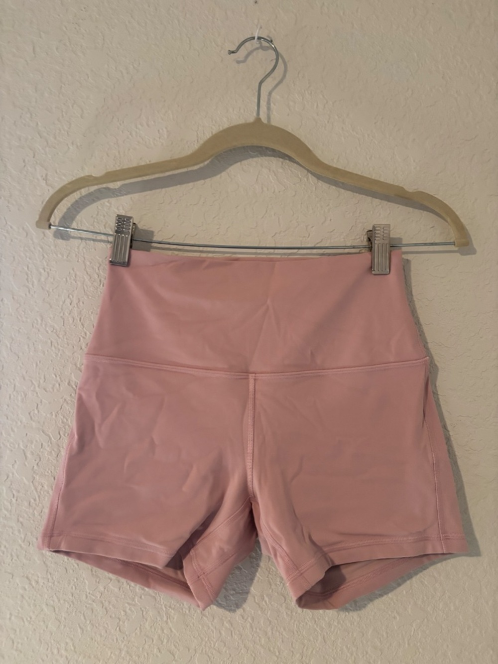 Lululemon Align High Rise Short 4" - Picture 2 of 3
